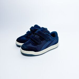 Cat & Jack Toddler Boys' Navy Blue Hook & Loop Sneakers Size 7